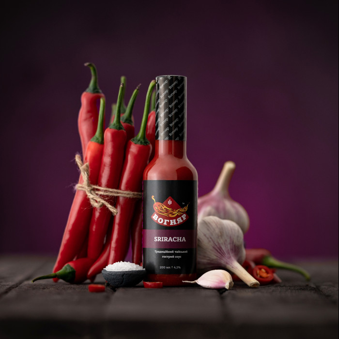 #8 Шрірача Вогняр соус